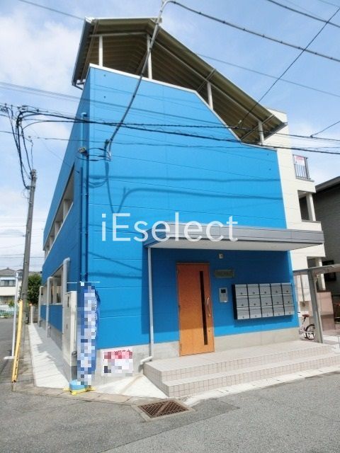 建物外観　2015年3月完成、インターネット無料