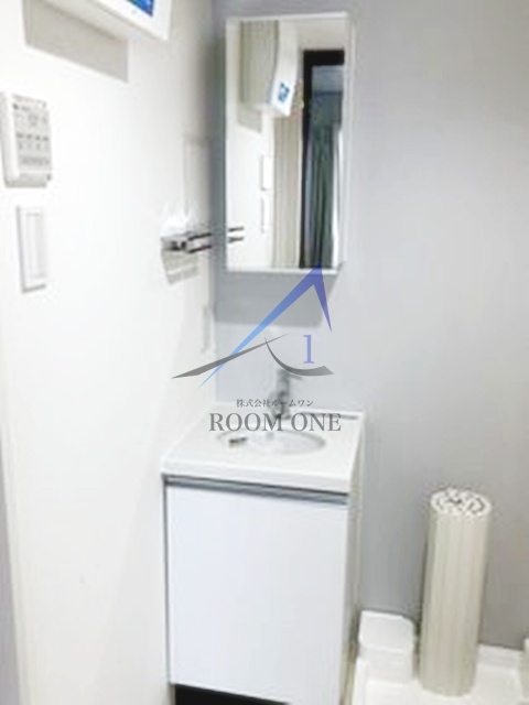 洗面設備　洗面台です。