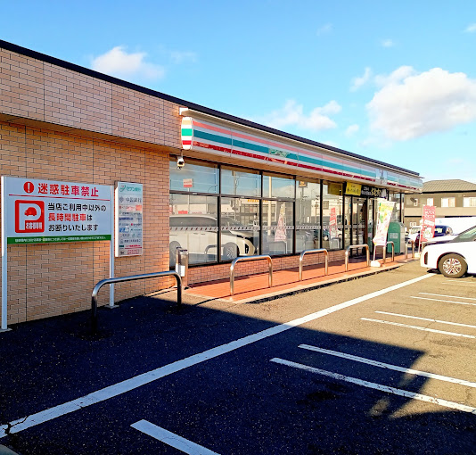 コンビニ　セブンイレブン 岡山古新田店（コンビニ）まで1446m