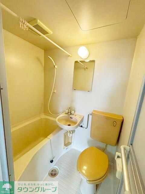 バス・シャワールーム　★お問い合わせはタウンハウジング聖蹟桜ヶ丘店まで★