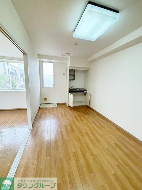 居室・リビング　★お問い合わせはタウンハウジング聖蹟桜ヶ丘店まで★