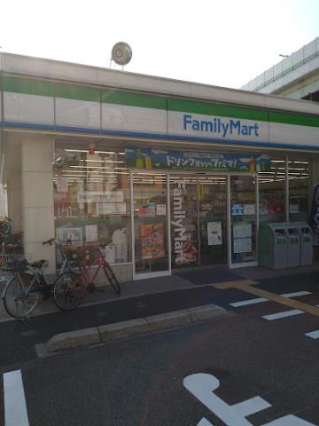 コンビニ　ファミリーマート大開三丁目店（コンビニ）まで464m
