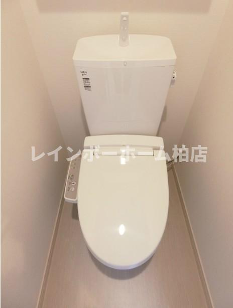 トイレ　落ち着いたトイレです