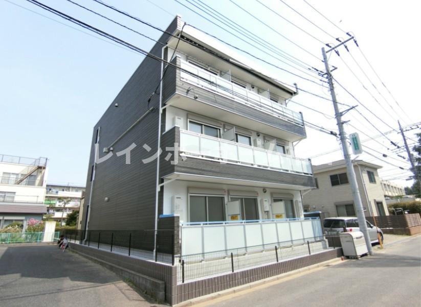 建物外観　落ち着いた雰囲気の外観です