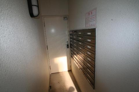 ロビー　外観写真（昼）