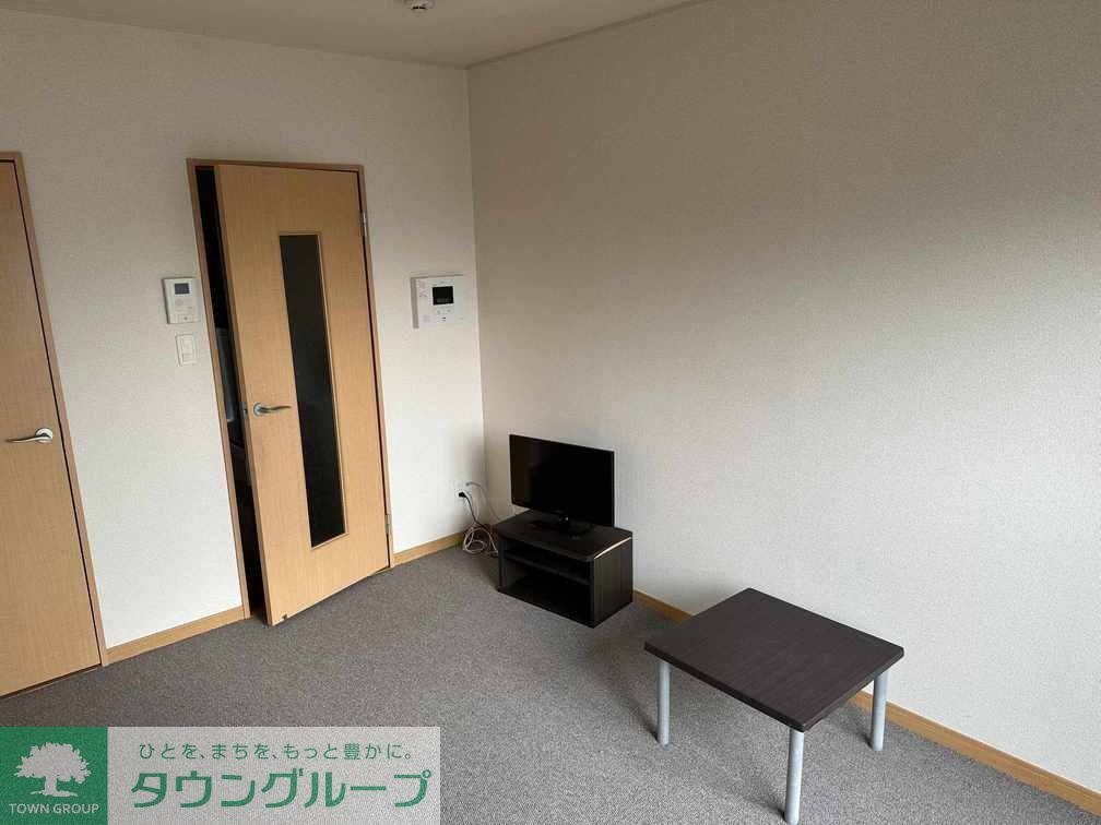 居室・リビング　部屋ごとにタイプが異なります。