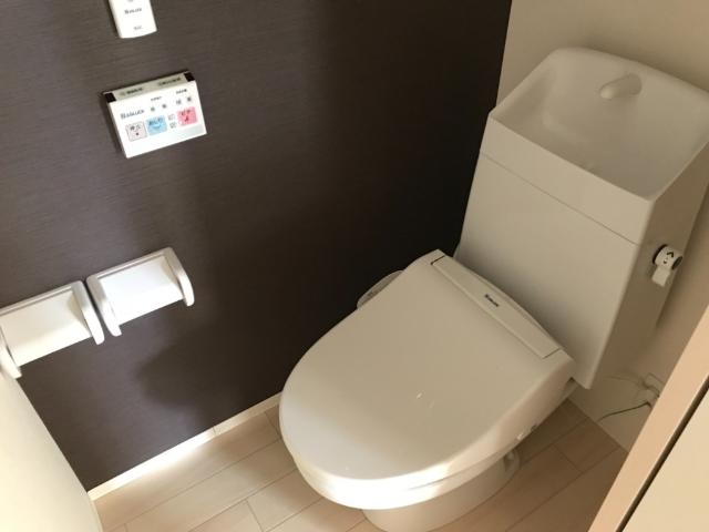 トイレ　シャワー付トイレ