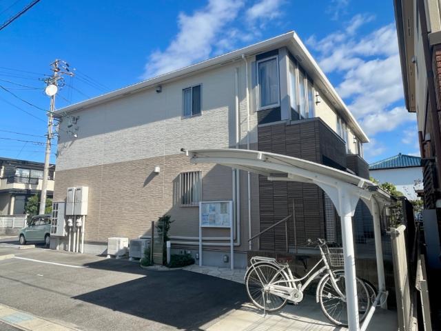 建物外観　外観写真（昼）