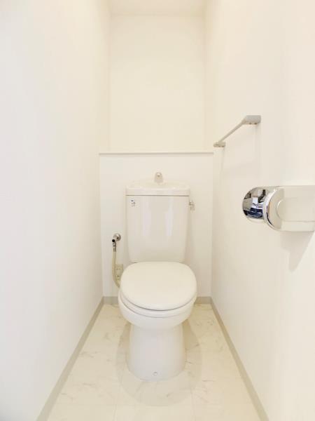 トイレ　シンプルで使いやすいトイレです