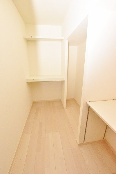 収納　★ウォークインクローゼット★