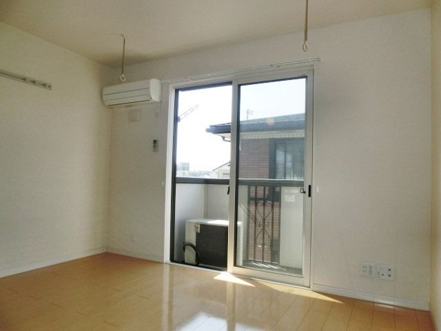 居室・リビング　広々としたお部屋