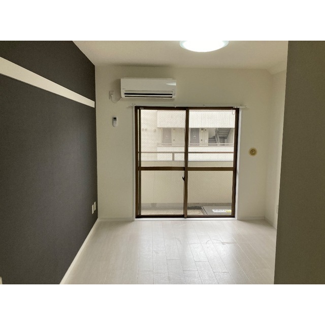 居室・リビング　ゆったり過ごせるリビングです