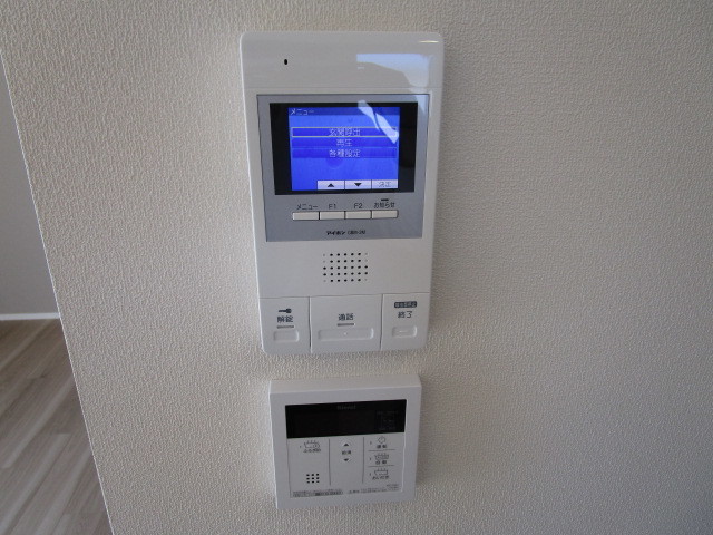 セキュリティ　TVモニター付きドアホン