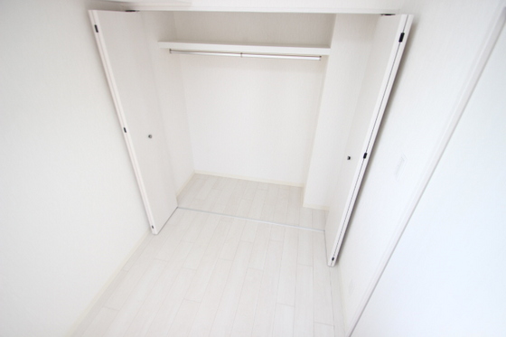 収納　※別部屋の写真です