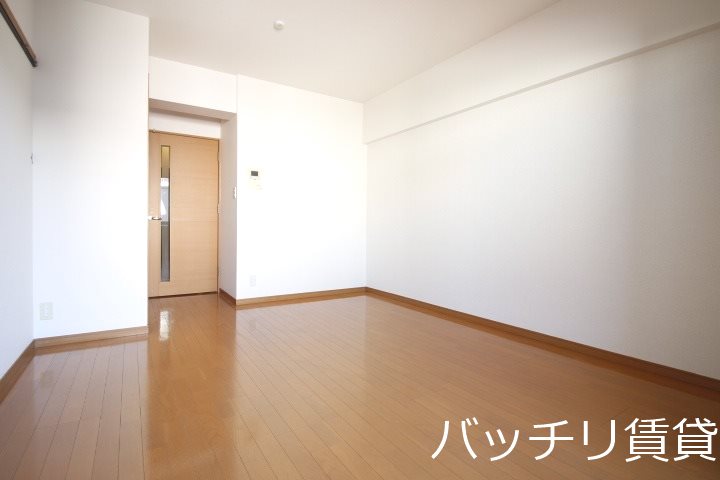 居室・リビング　同型タイプの為現状優先