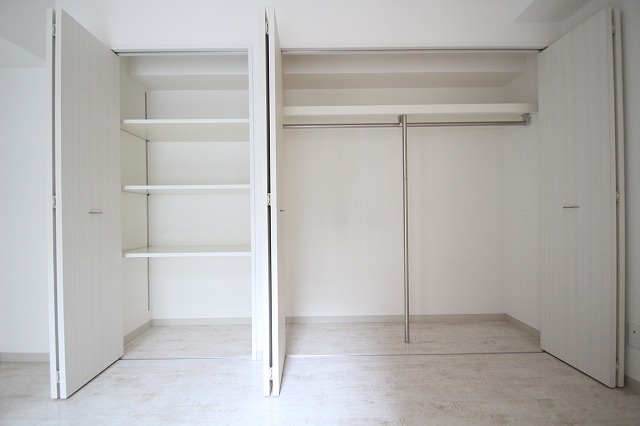 収納　同物件別号室のものです。