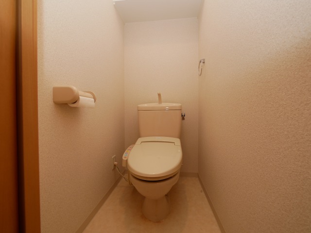 トイレ　シャルマンフジ天神橋　温水洗浄便座