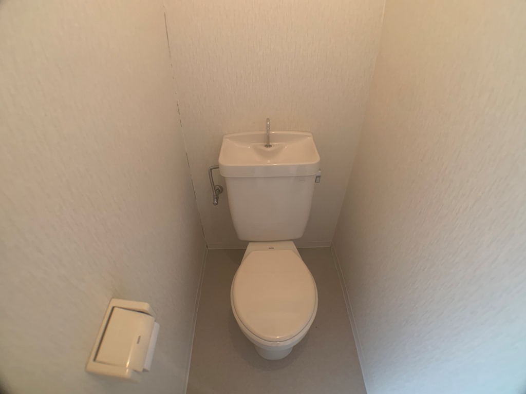 トイレ　嬉しいバストイレセパレート！