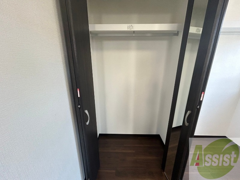 収納　クローゼットがありました。お洋服や荷物はここへ