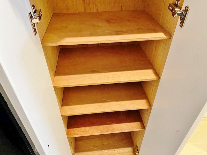 収納　シューズボックス