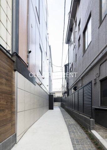 エントランス　☆新築デザイナーズマンション/敷金礼金ゼロ/2LDKファミリ