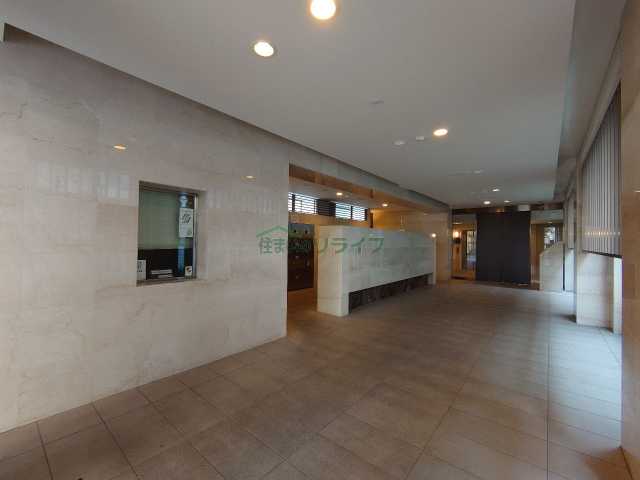 ロビー　プレミアコンフォート西荻窪