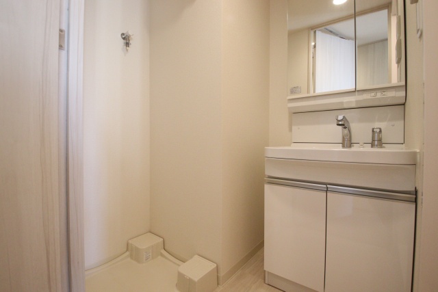 洗面設備　※別室の参考写真の為、現況優先です。