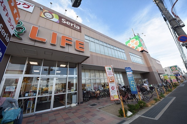 スーパー　ライフ　岸部店（スーパー）まで290m