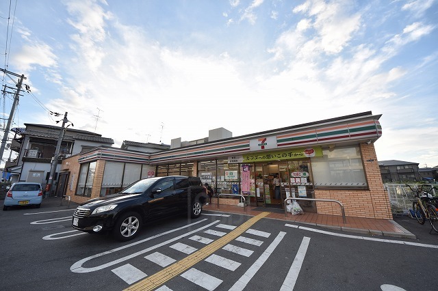 コンビニ　セブンイレブン　吹田岸部北5丁目店（コンビニ）まで1003m