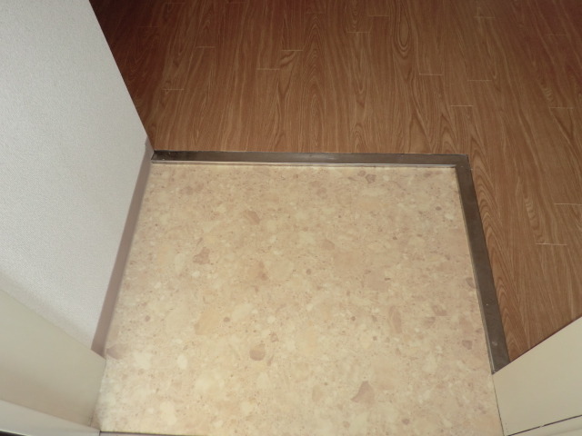 玄関　玄関です。