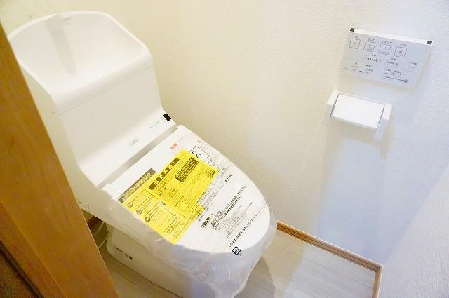 トイレ　トイレ