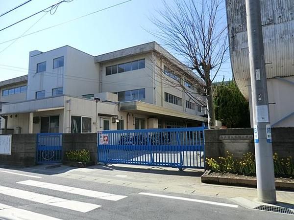 小学校　松戸市立馬橋小学校（小学校）まで354m
