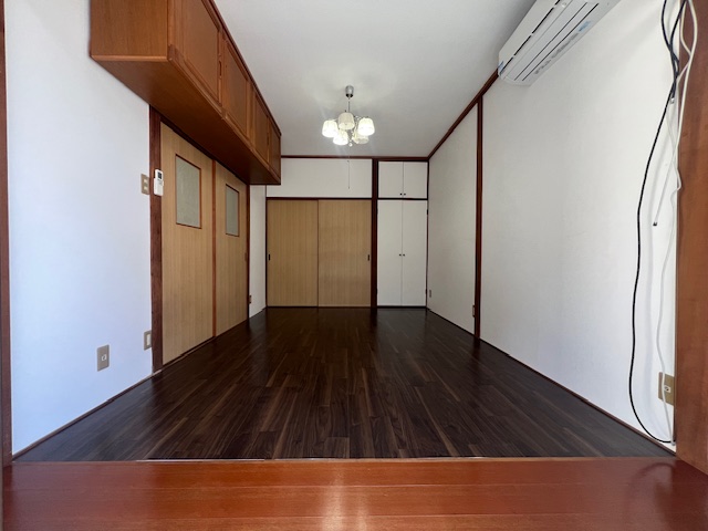 江波西戸建の居間写真