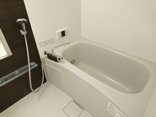 バス・シャワールーム　バス