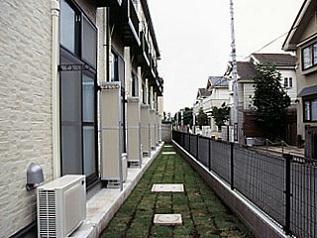 バルコニー　フラワーボックス