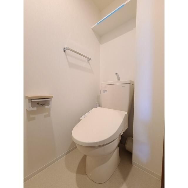 トイレ　シンプルで使いやすいトイレです