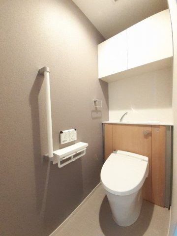 トイレ　トイレもきれいです