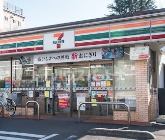 コンビニ　セブンイレブン板橋前野町3丁目店（コンビニ）まで210m