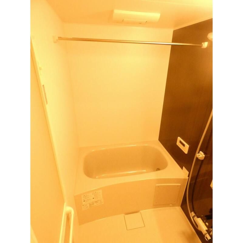 バス・シャワールーム　☆ゆったりくつろげるお風呂☆