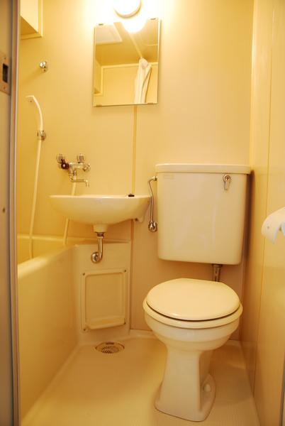 トイレ　バス・トイレ同室です。
