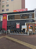 飲食店　マクドナルド 落合店（飲食店）まで1024m