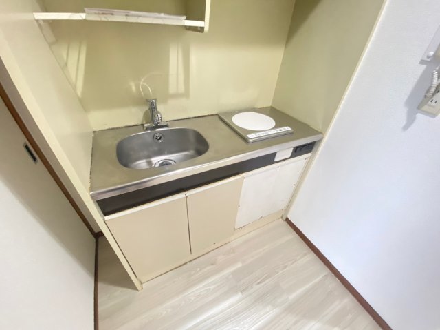 キッチン　ラ・クール泉