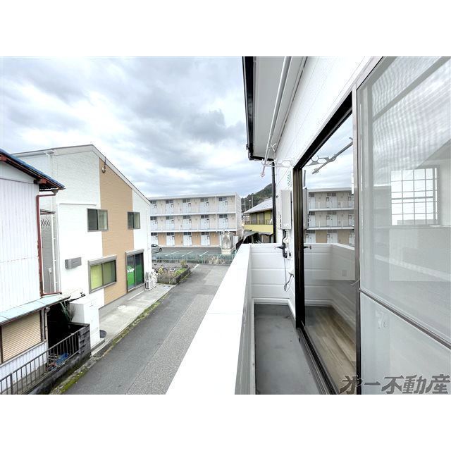 バルコニー　バルコニー