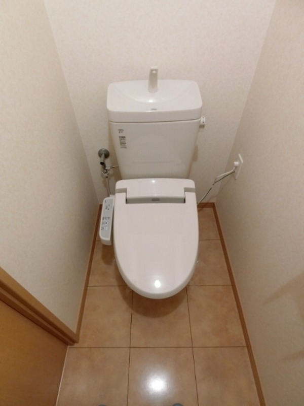 トイレ　図面と現状に相違がある場合には現状を優先