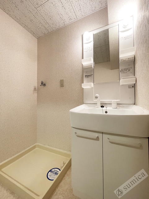 洗面設備　シャンプードレッサー付き・朝シャンもこちらで♪♪