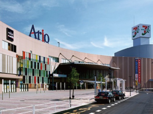 ショッピングセンター　アリオ八尾（ショッピングセンター）まで912m