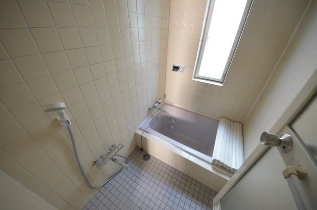 バス・シャワールーム　お風呂