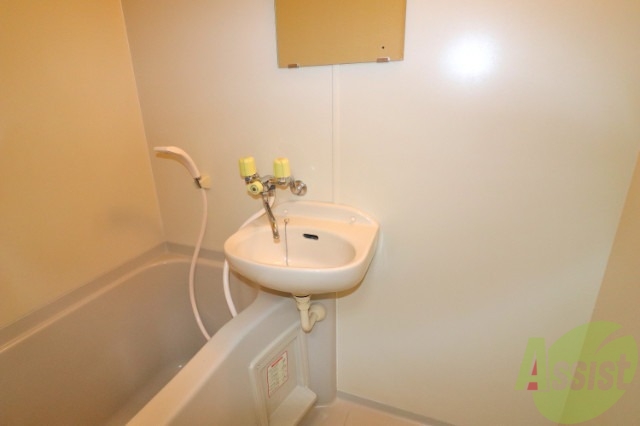 洗面設備　洗面台付きで便利