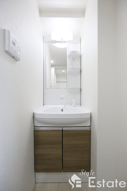 洗面設備　独立洗面台