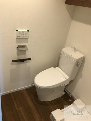 トイレ　トイレ